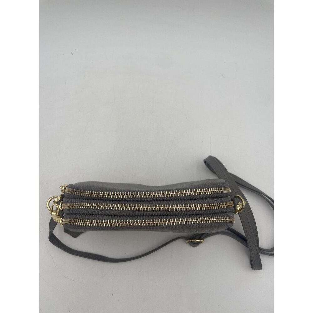 Brown Faux Leather Crossbody Bag With Gold Double Zippers & Antler Logo - Picture 6 of 12